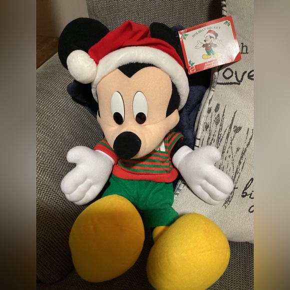 Mattel Toys Vtg Disney Holiday Mickey Mouse Plush Special Ltd